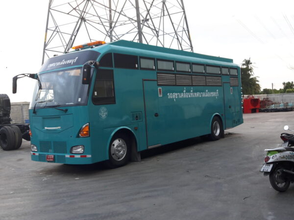 7D5FFAE2-2AD4-4C09-BB53-C8582985056C