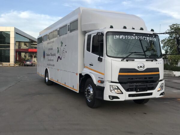 EBA084D8-75CC-476D-8744-7C51C5DA7B83